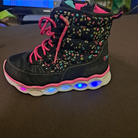 Skechers High Cut Light UpShoes/Boots - Picture 3 of 15